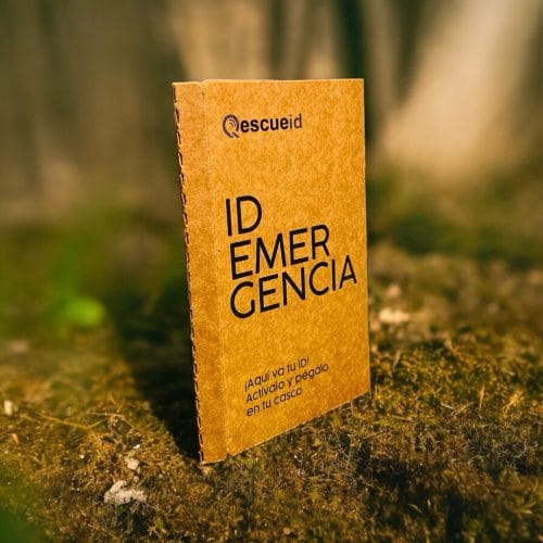 Identificador de emergencia Fluorecente QR-NFC - QRESCUEID - Imagen 2